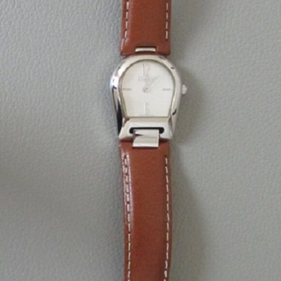Coach Watch W506, Arch, Leather Band - Picture 2 of 8